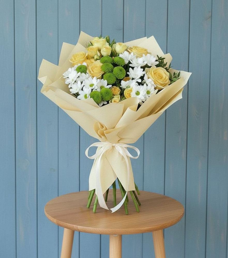 Букет цветов из: Хризантемы и Розы в Виля