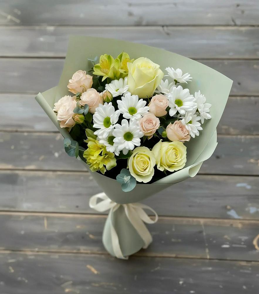 Букет цветов из: Альстромерии, Розы и Хризантемы в Виля
