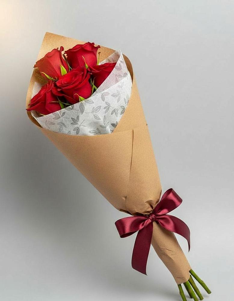 Букет цветов из: Розы в Виля