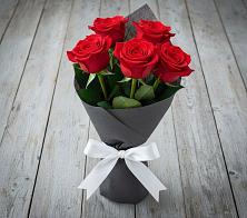 Букет 5 Красных роз Эдлесс Лав #REPLACE_PRED# Виля