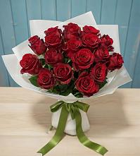 Букет Красные розы в Виля
