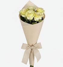 Букет цветов из:  Розы в Виля