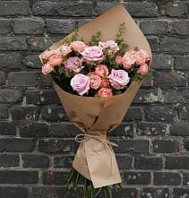 Букет цветов из:  Розы в Виля