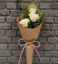 Букет цветов из:  Розы в Виля