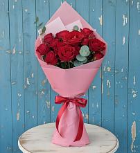 Букет цветов из:  Розы в Виля