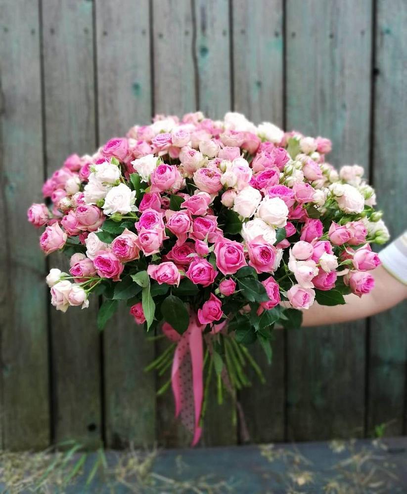 Букет Розовые кустовые розы Натали и Лав Лидия в Виля