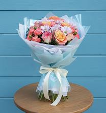 Букет цветов из:  Хризантемы и Розы в Виля