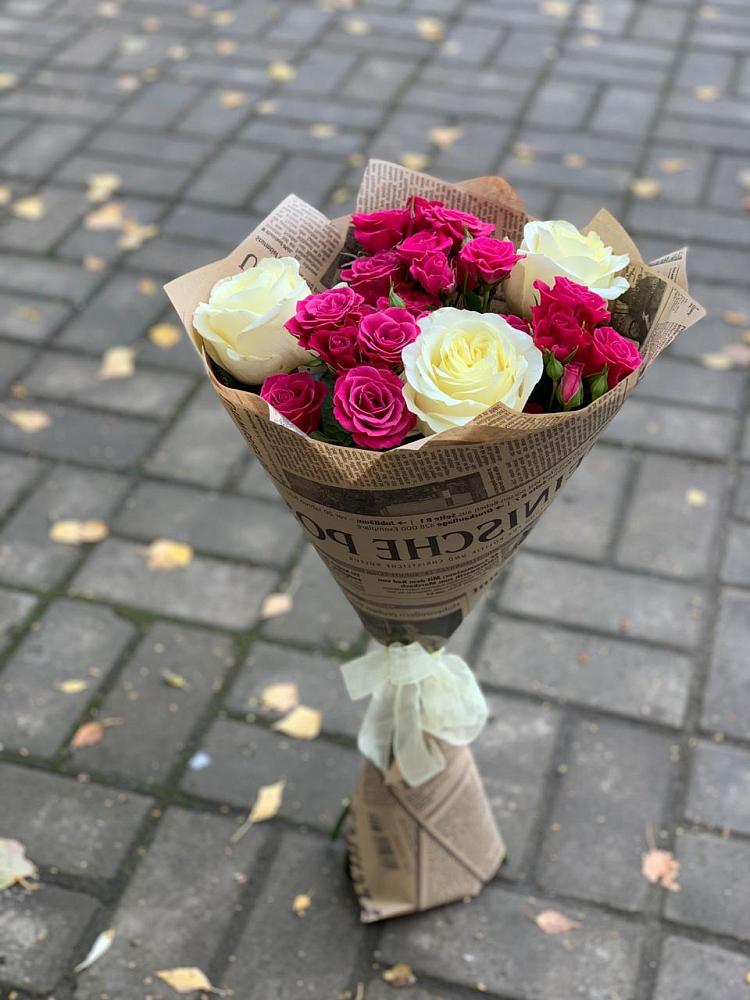 Букет цветов из: Розы в Виля