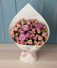 Букет цветов из:  Розы в Виля